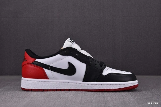 Low 553560-116 (GS) Black 1 553560-116 Jordan Toe 0512